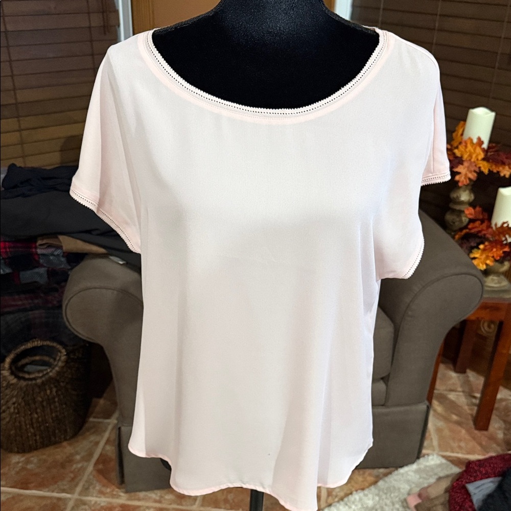 Banana Republic Blush Short Sleeve